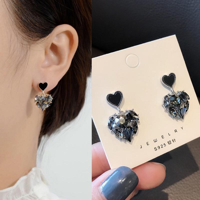 New rhinestone love earrings for women